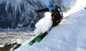 El Freerider Fred Syversen bate el récord de Freejump Ski en 2008 saltando al vacío sin querer