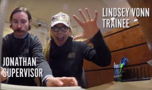 Lindsey Vonn vendiendo forfaits en secreto en Vail