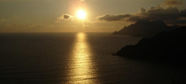 Córcega: montañas en el mar Mediterráneo