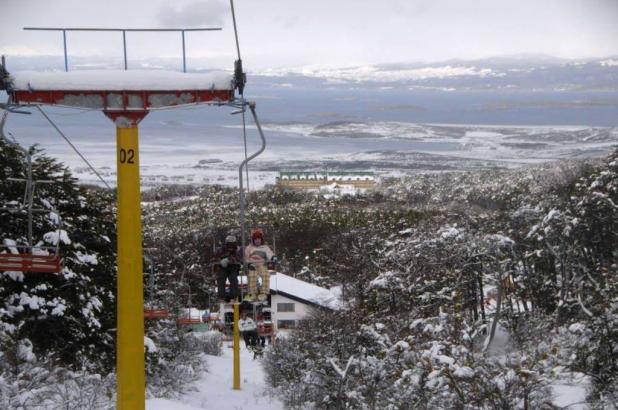 Centro de Montaña Glaciar Martial en Tierra del Fuego. Foto crédito: Facundo Santana Fotografías