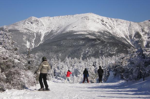 Esquiando en Cannon Mountain