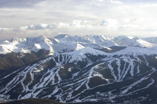 Imagen aérea de la estación de esquí de Cooper Mountain