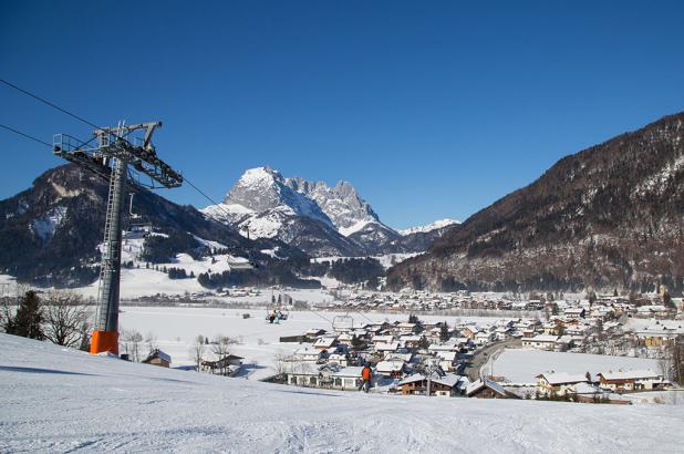 Cielo azul en Kirchdorf