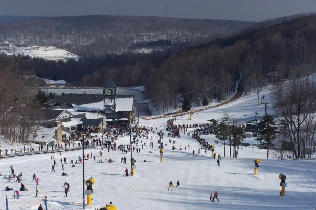 Esquiando en Laurel Mountain