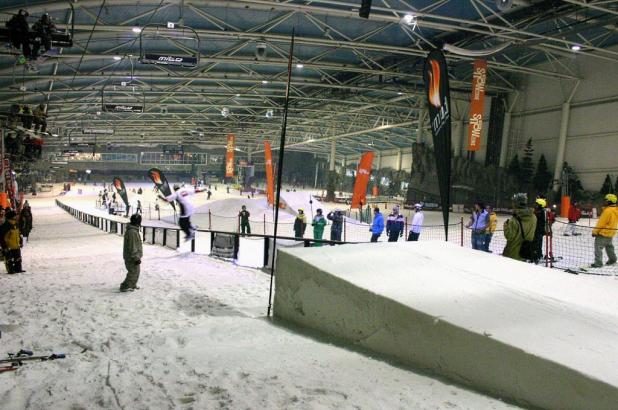 Imagen de la pista indoor de Madrid Snowzone