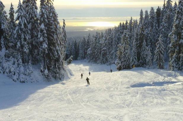 Esquiando en Mount Seymour