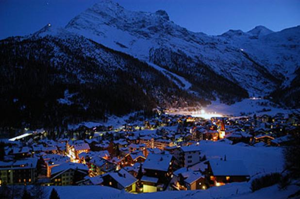 Night at the village of Saas-Fee