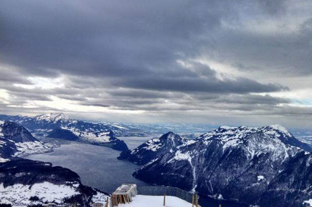 Stoos vistas al lago. Foto Iberbeu