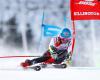 'Mika' Shiffrin sigue con su dominio aplastante en slalom al ganar en Killington 