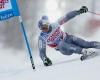 Pinturault vence en el gigante de Val d'Isère contra viento y marea