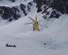 Los bomberos andorranos rescatan a un esquiador que practicaba fuera pistas cerca de Arcalís