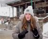 Una mujer resbalando, protagonista del parte de nieve de una estación de esquí