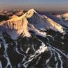 Magnífica panorámica aerea, de la estación de esquí de Big Sky Montana