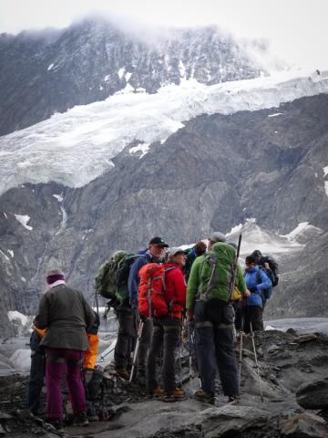 Preparándonos para subir de nuevo al glaciar