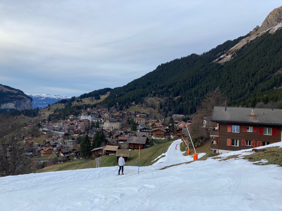 Las estaciones de esquí europeas van cayendo como moscas por la falta de nieve