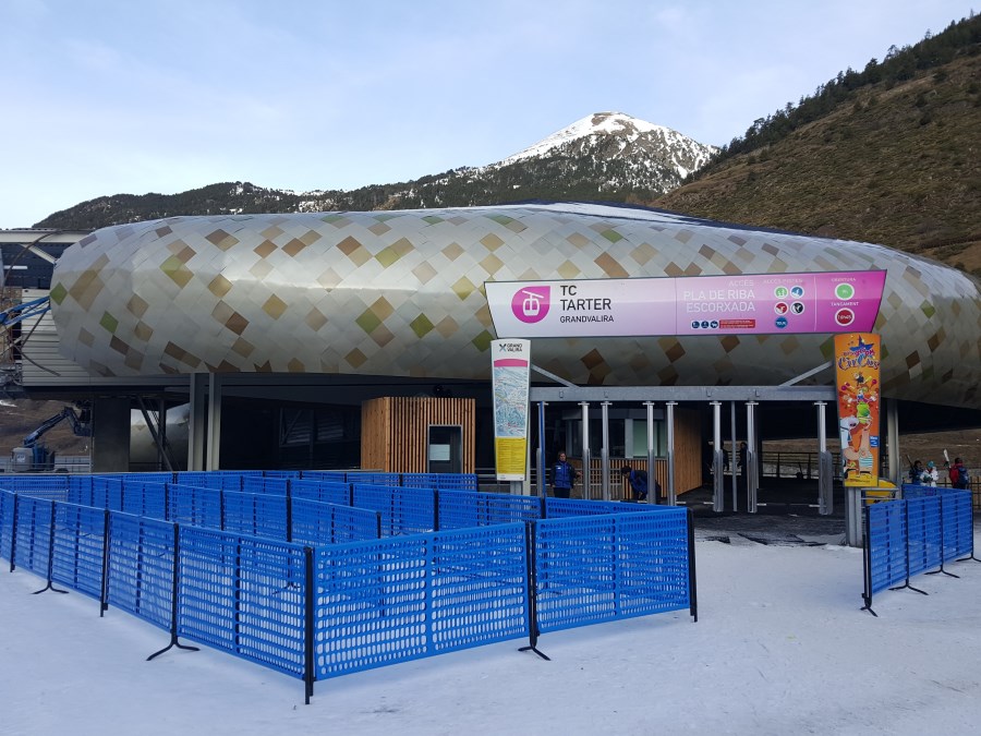 Grandvalira inaugura a pie del Telecabina del Tarter un espectacular edificio de servicios  