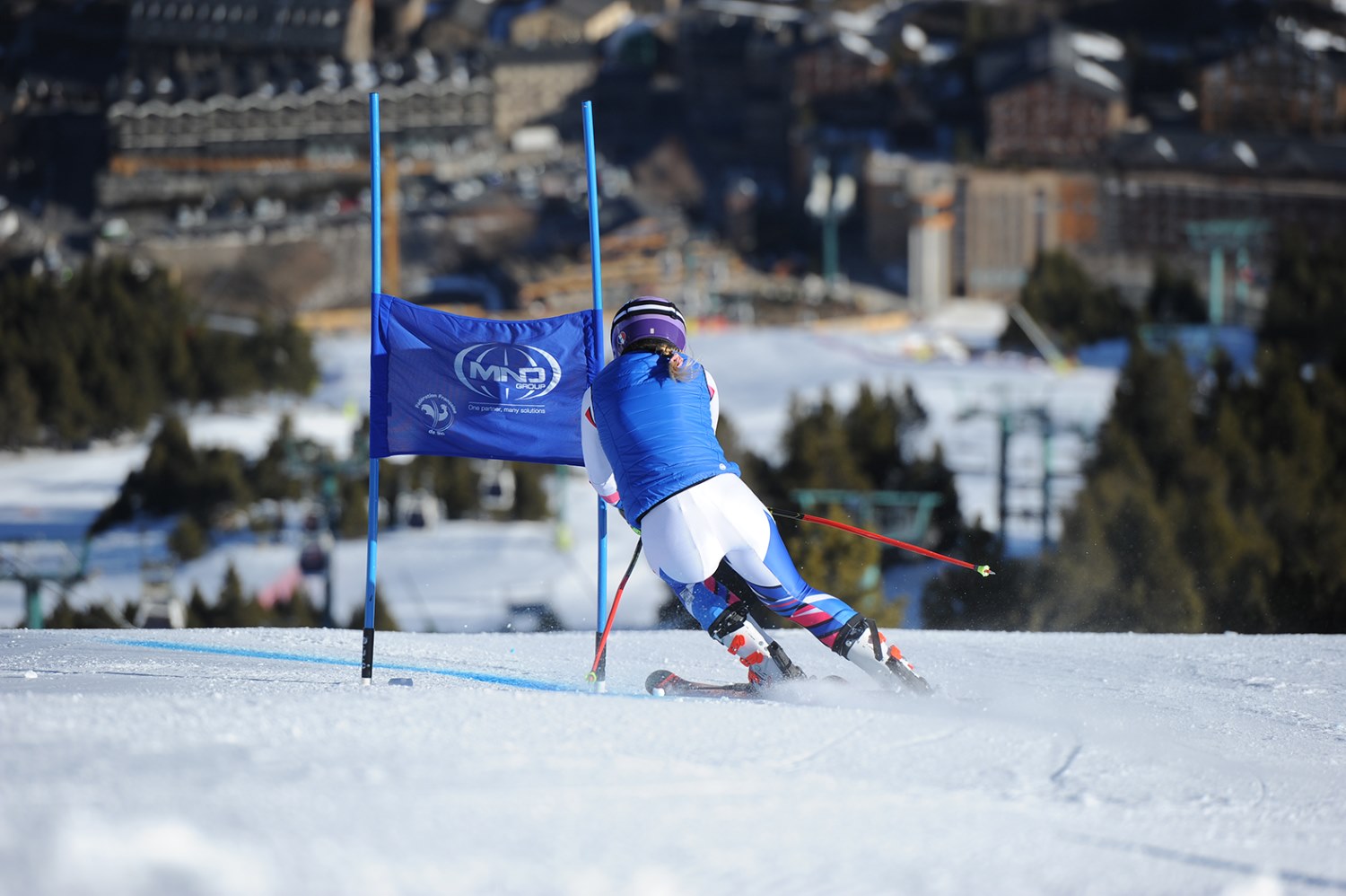 El equipo francés femenino ya entrena en la pista Avet de Grandvalira a 16 días de las Finales