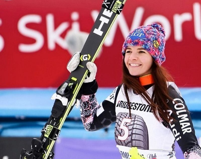 Crans-Montana: Tina Weirather impresiona en el supergigante