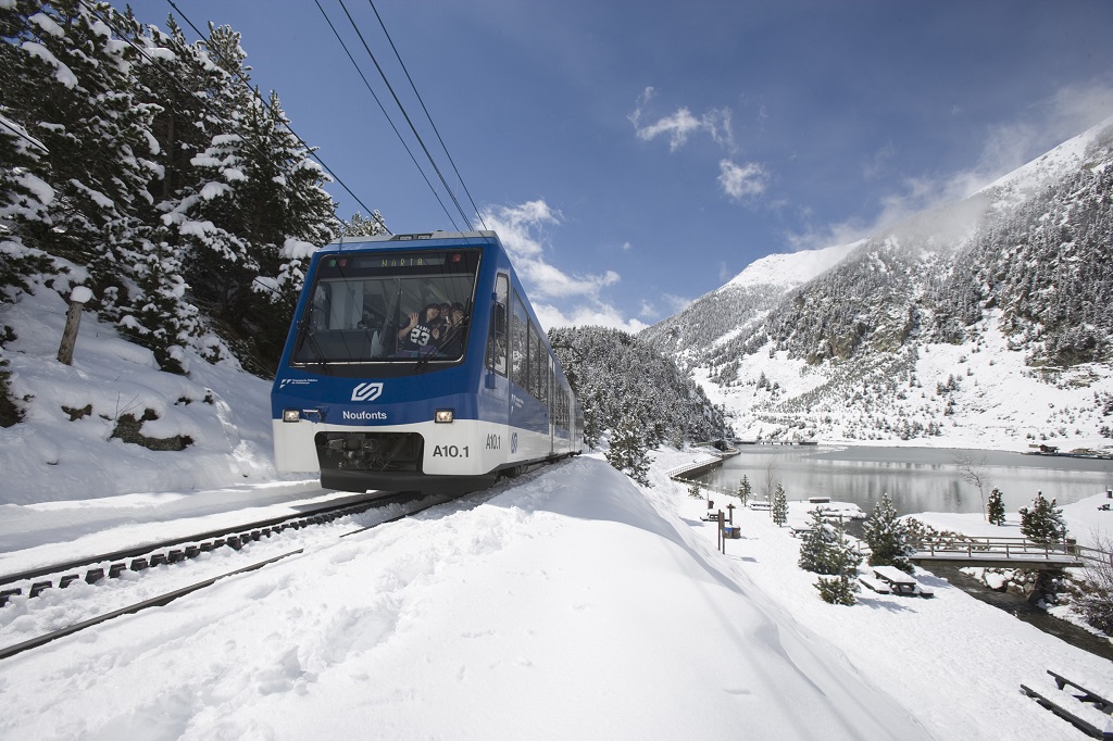 Un tren de actividades para las Nieves de Ferrocarrils (FGC) durante el fin de semana