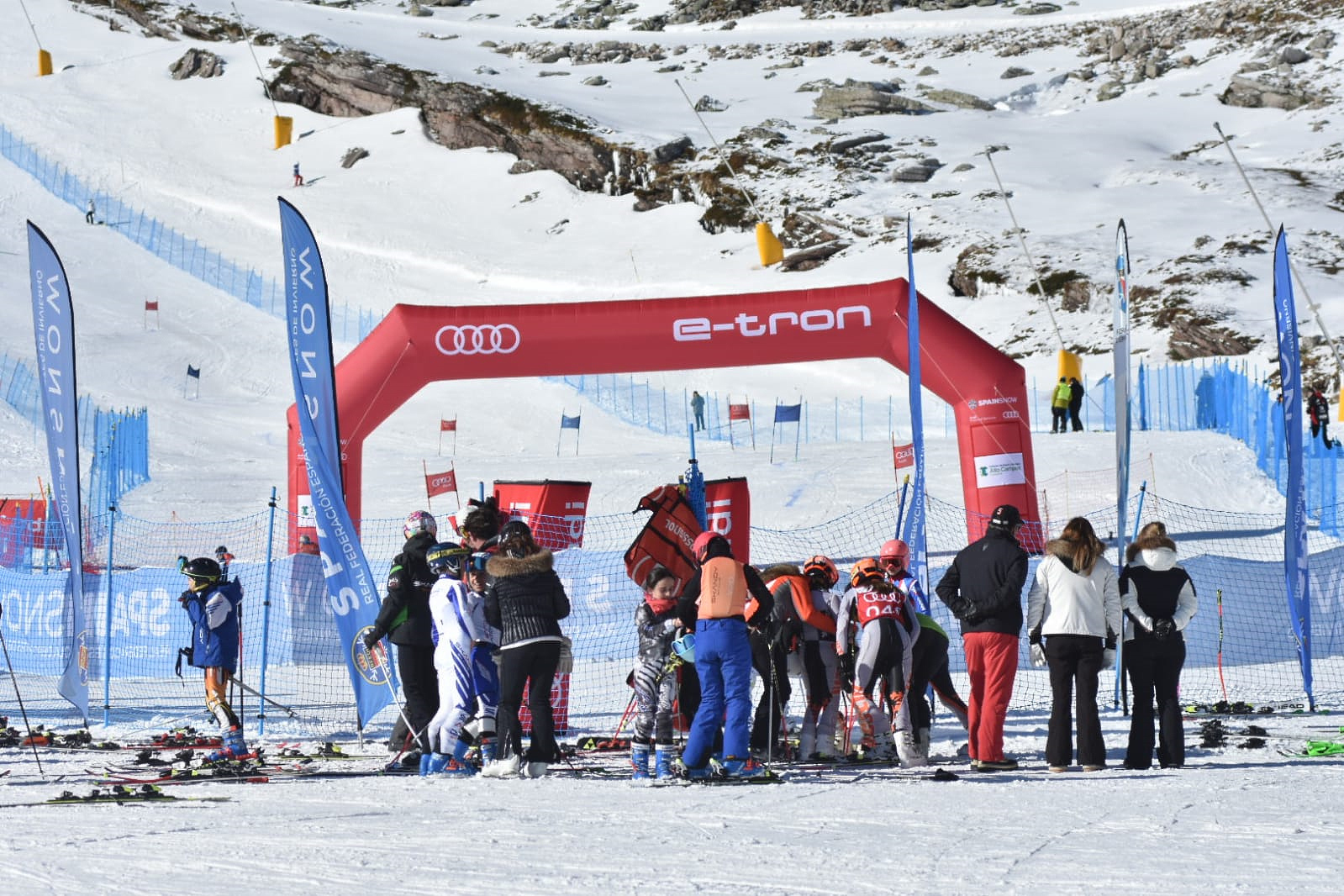 El club madrileño Tecalp domina los primeros puestos del Trofeo 50 Aniversario Alto Campoo