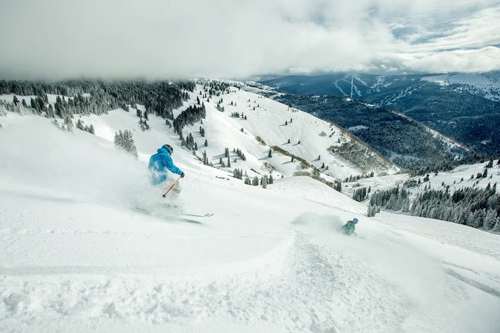 Vail Resorts obliga a pagar el forfait de temporada a un hombre diagnosticado de cáncer