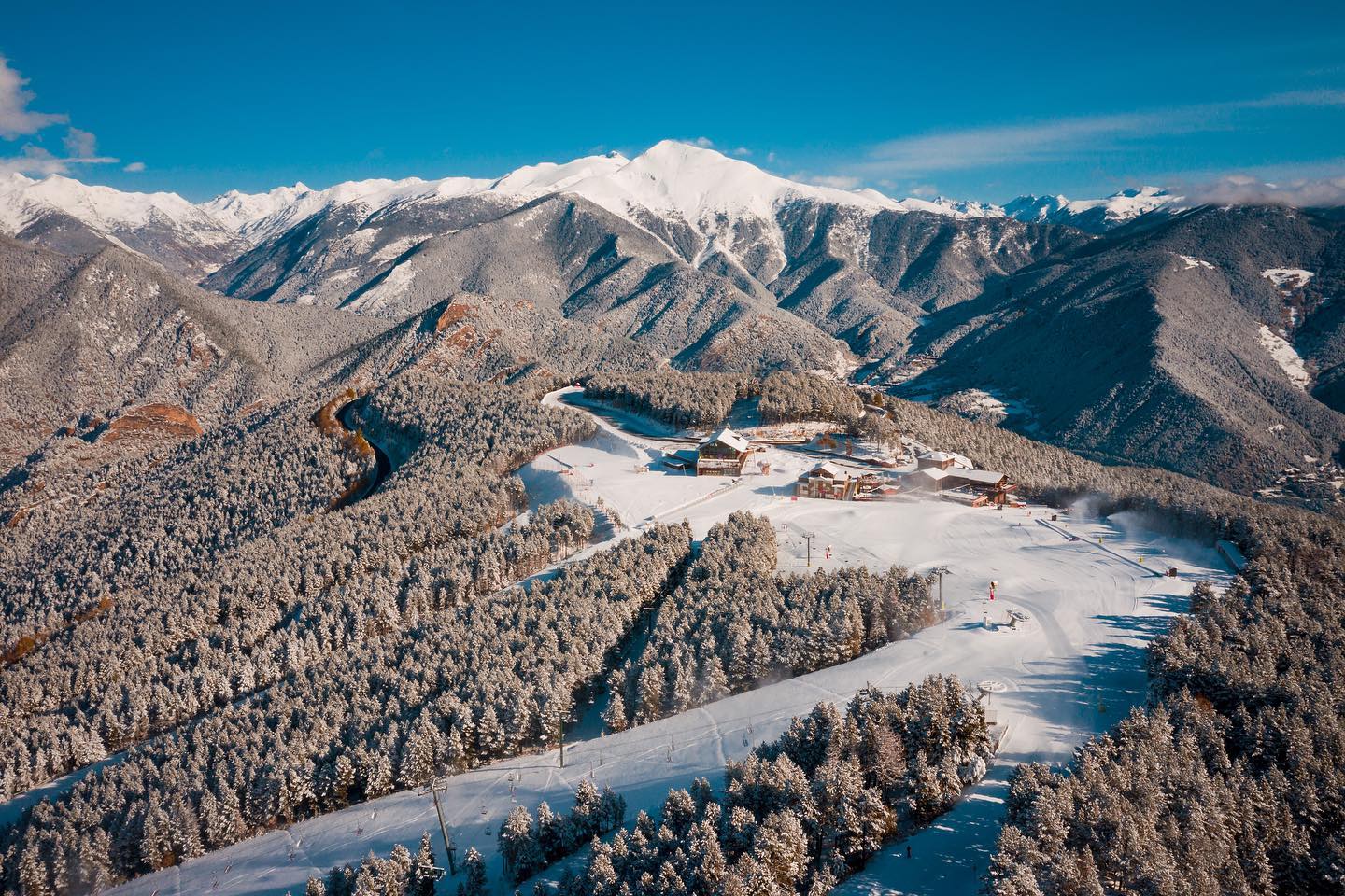 Vallnord - Pal Arinsal abre temporada el sábado 30 y lo hace a lo grande