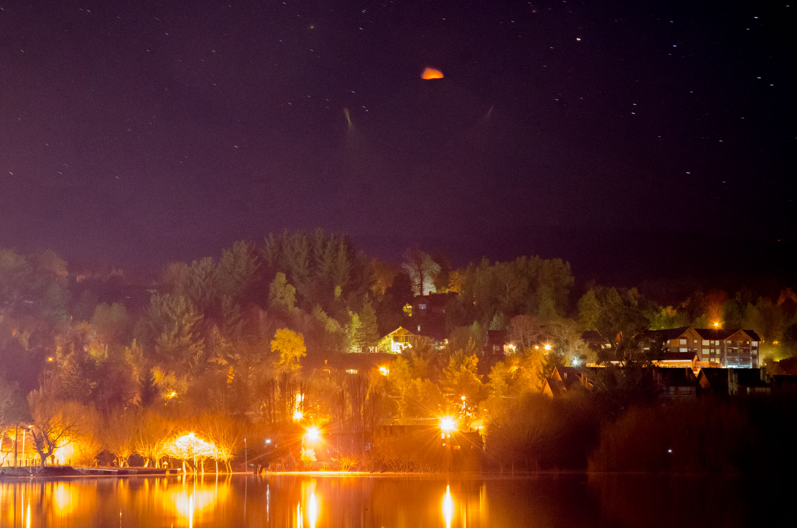 Volcan Villarrica on fire