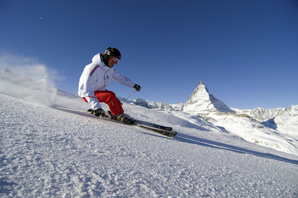 Esquí en Zermatt, cantón del Valais (Suiza). Foto: turismo de suiza. 