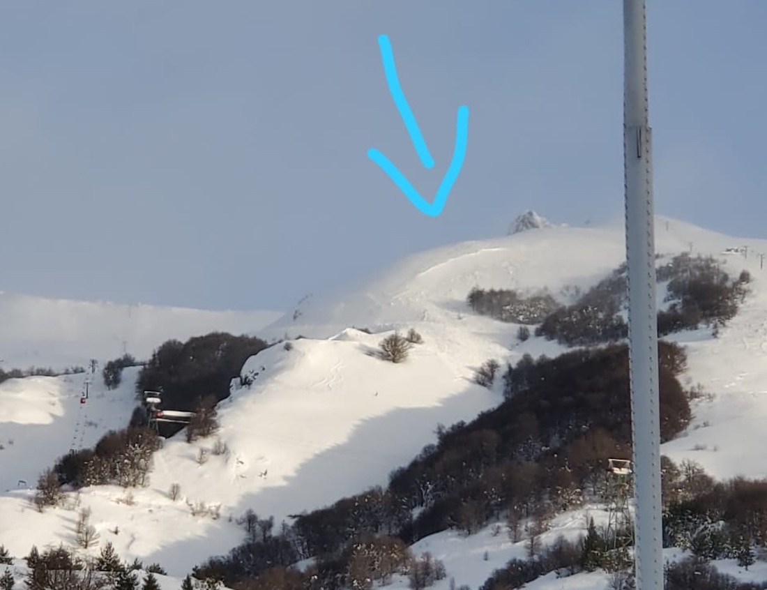 Un muerto y un herido en una avalancha en Cerro Catedral Alta Patagonia