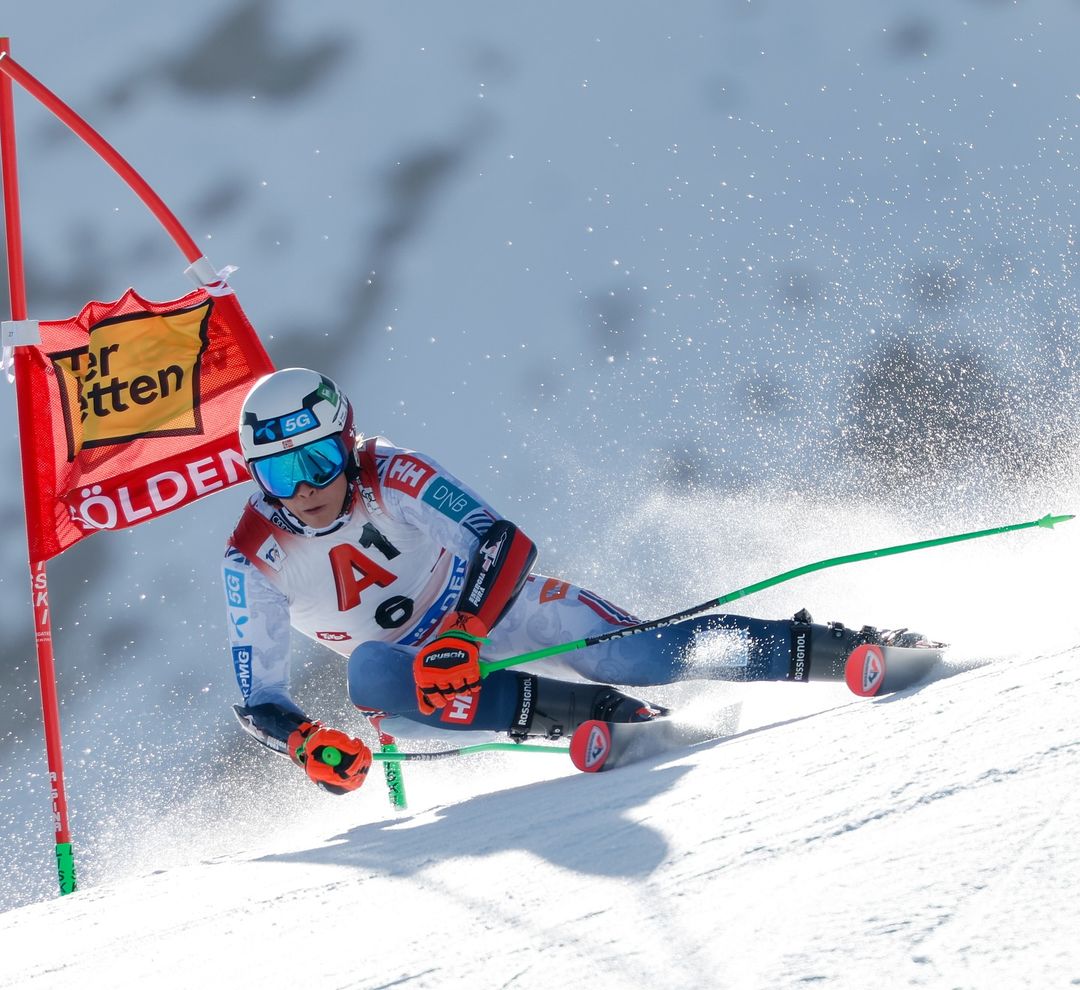 Steen Olsen abre la Copa del Mundo con una victoria histórica y un triplete noruego en Sölden