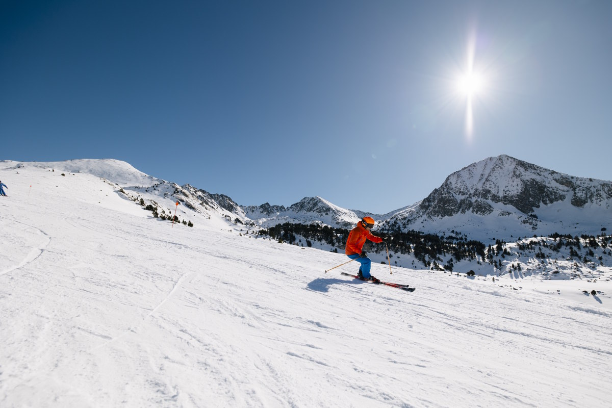 Baqueira Beret celebra la Semana Santa con nieve, música y competiciones para todos