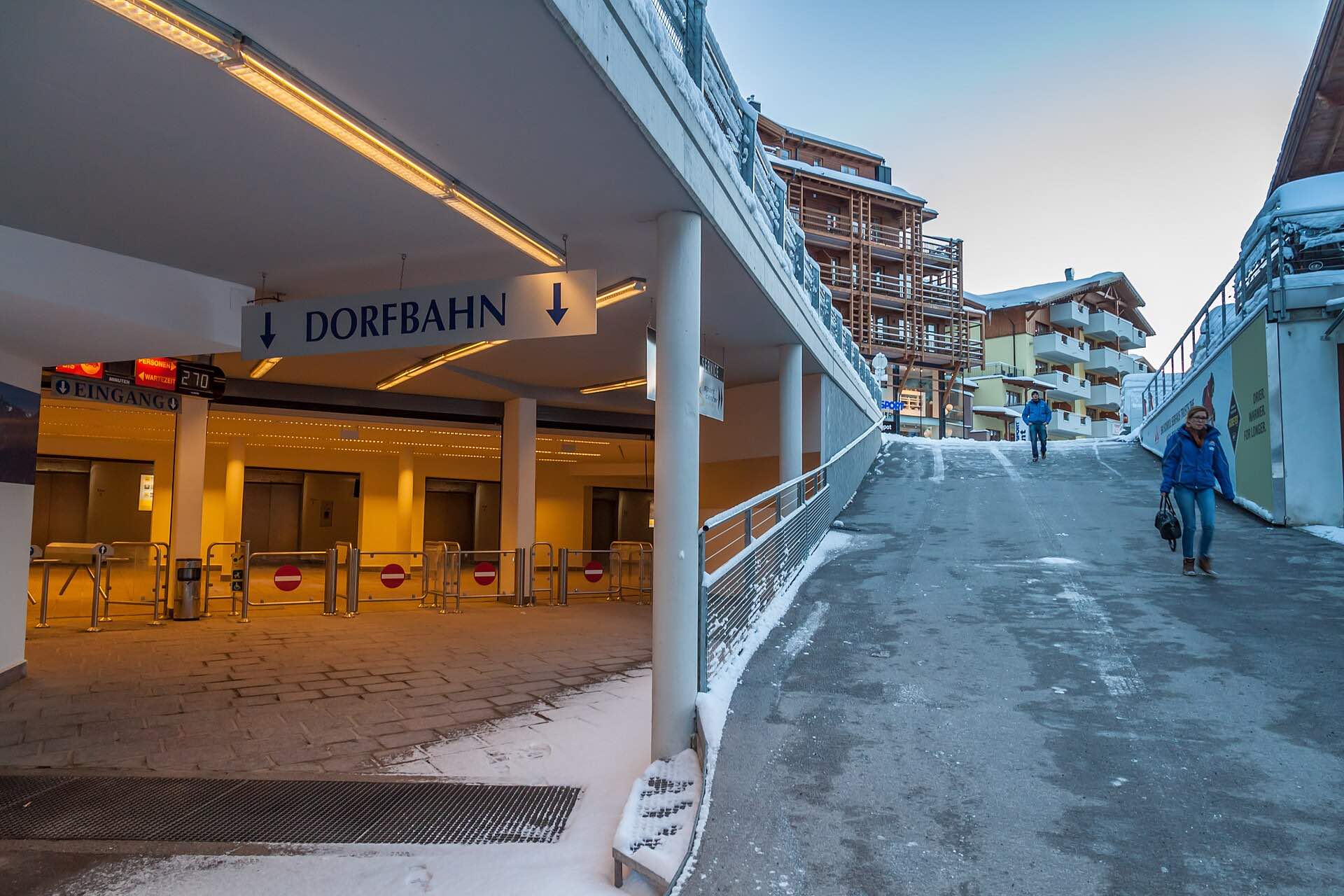 El metro más corto y más alto del mundo pasa por debajo de una estación de esquí austriaca