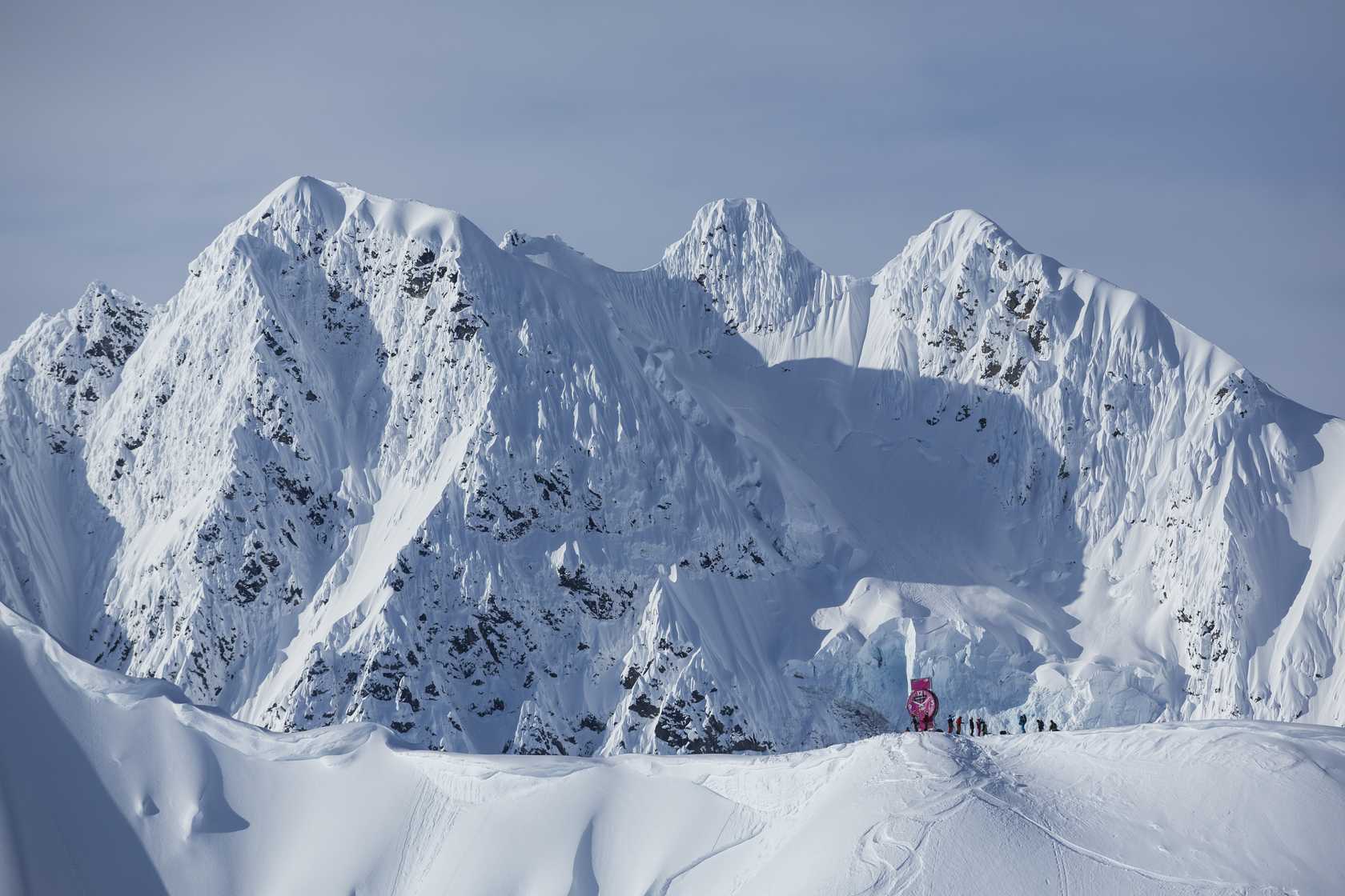 Las míticas montañas de Alaska volverán a rugir con el FWT en 2026
