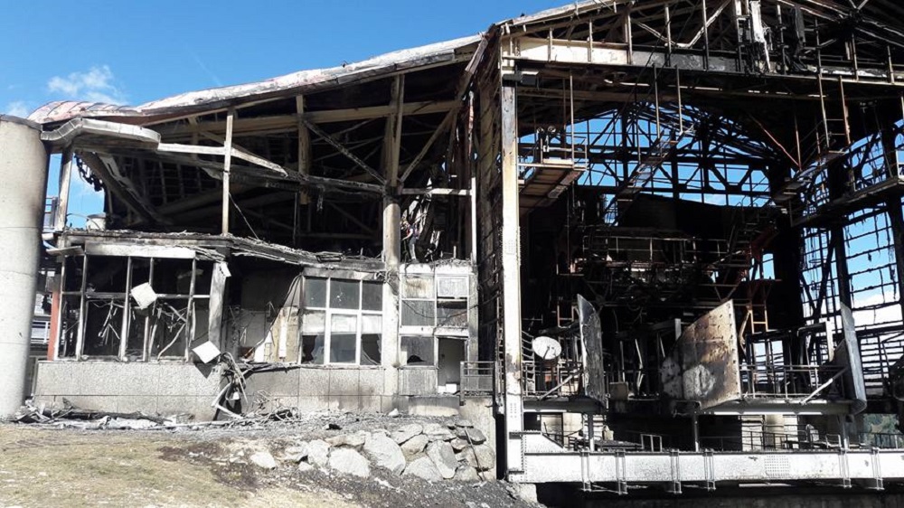 El incendio de la estación del teleférico Les Grands Montets pone en jaque la temporada de Chamonix