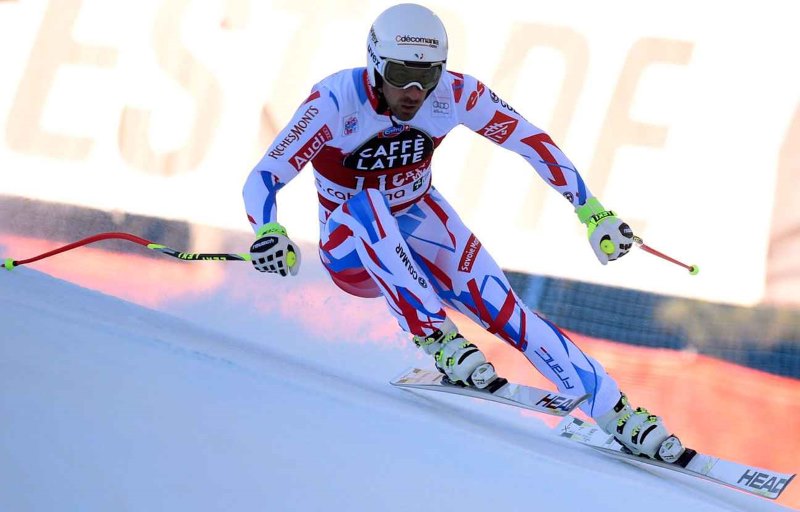  Adrien Théaux gana un ajustado Descenso en Santa Caterina