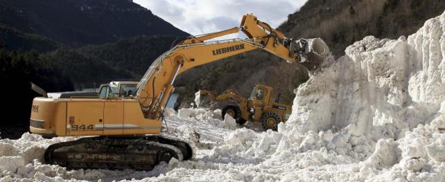 Aisladas más de 40 personas en el Balneario de Panticosa por un alud