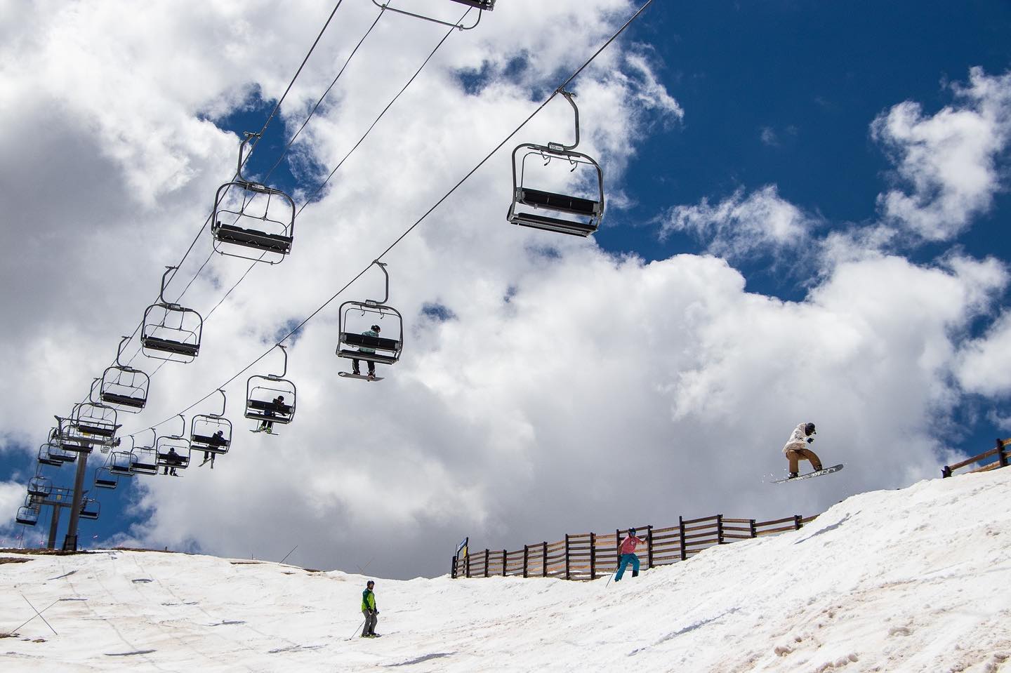 Arapahoe Basin cierra la temporada este domingo con 231 días de esquí