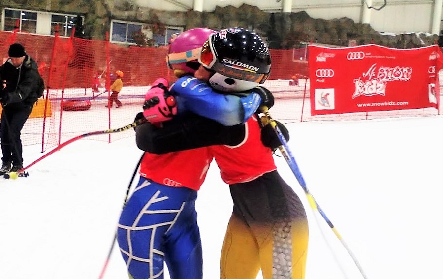 Las Federaciones Española y Madrileña homologan la pista del Madrid SnowZone