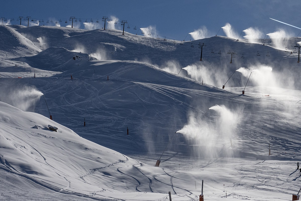 850 cañones aseguran la nieve en Baqueira Beret, incluso en temporadas cálidas