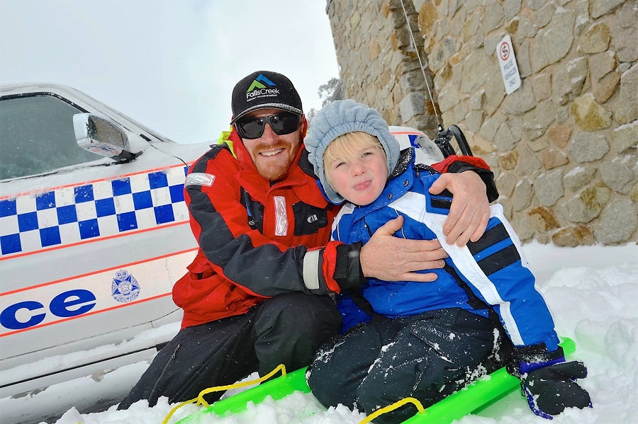 Falls Creek Ski Resort vive horas dramáticas por la desaparición de un niño de 8 años