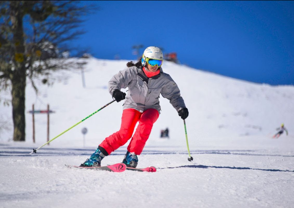 Chapelco disfruta de un fin de semana de sol y un exitoso curso de residentes