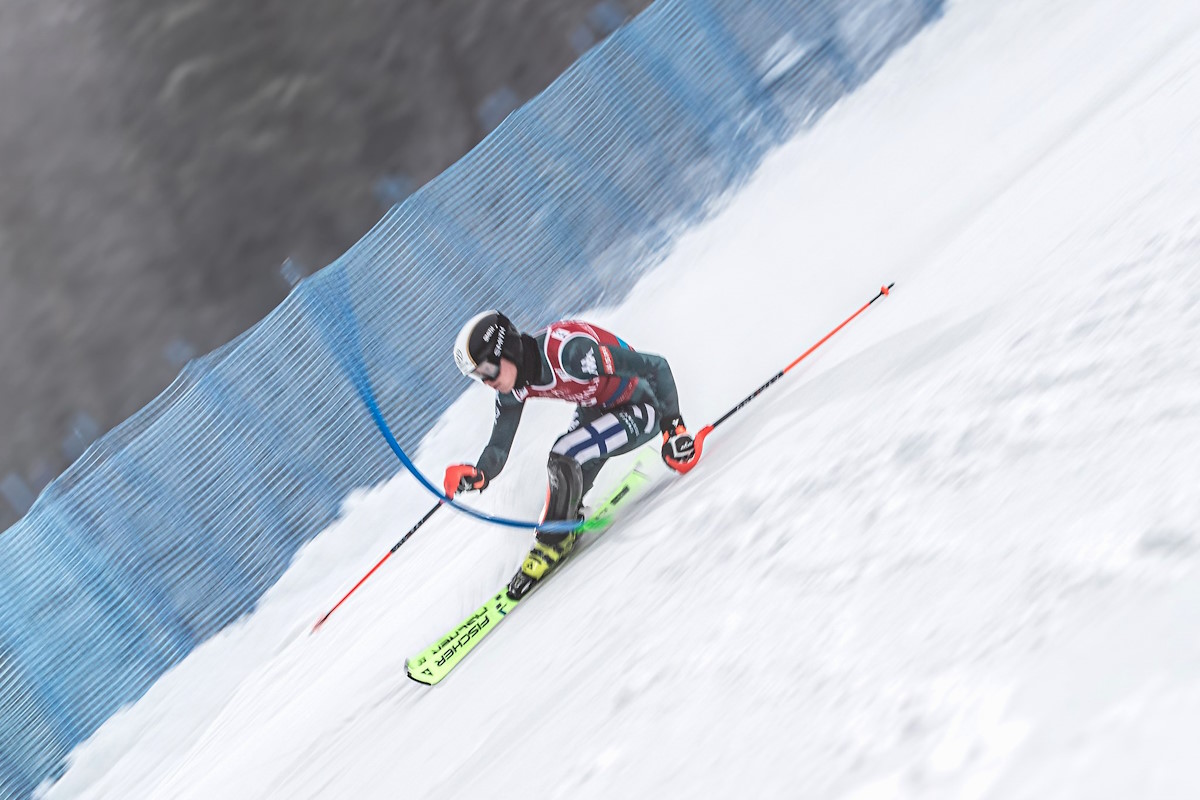 Copa del Mundo de Esquí Alpino 2024/25: Clement Noel conquista el slalom de Levi