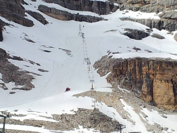 Vuelve el esquí de verano en Cortina d'Ampezzo después de 12 años