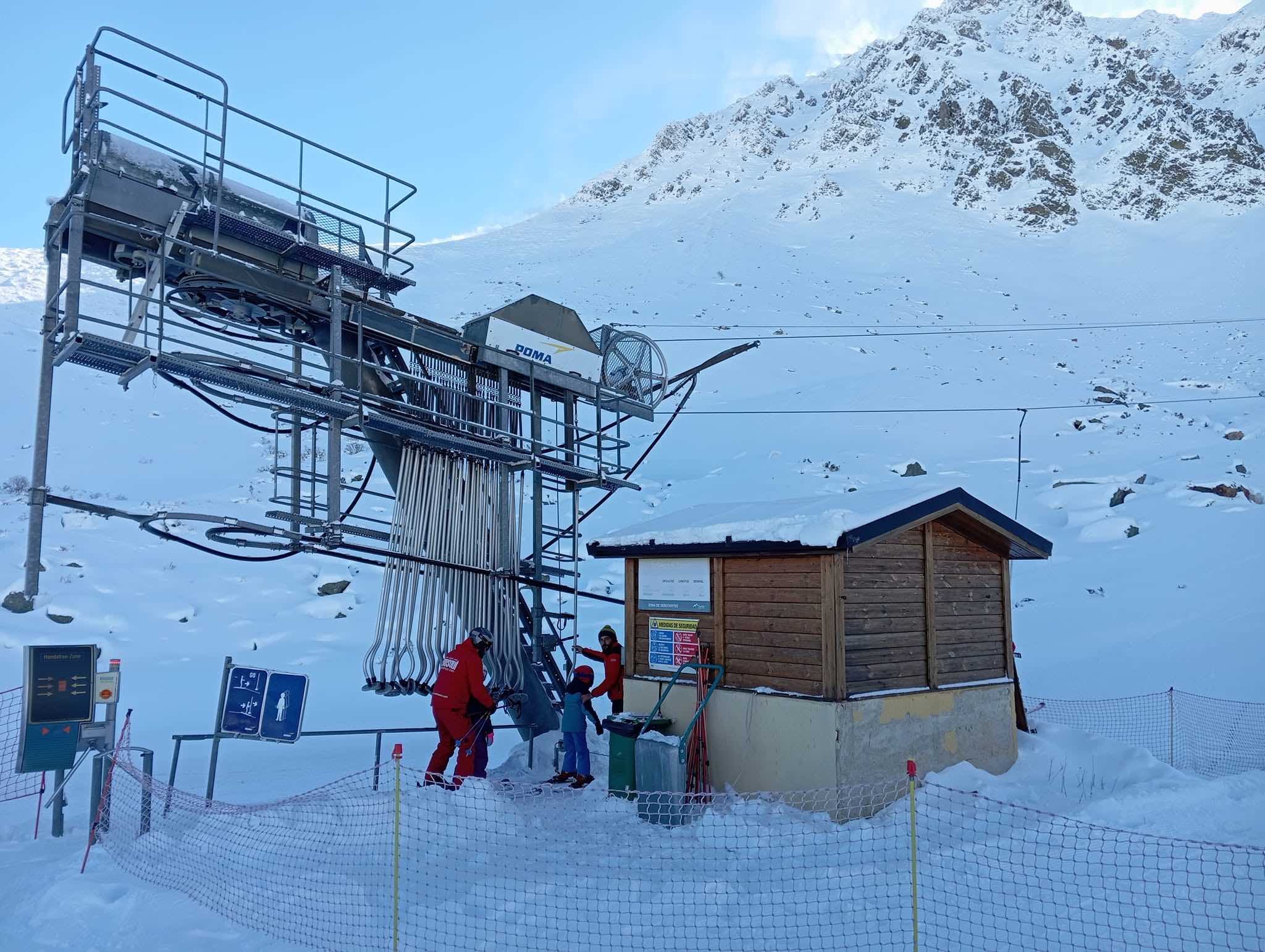 Fuentes de Invierno se queda otro invierno sin electrificación y con generadores