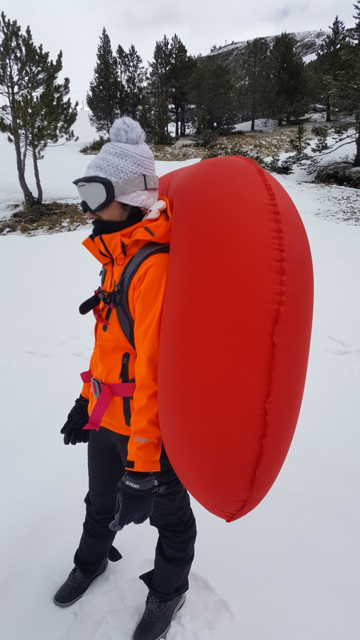 Regalos Navideños: mochila con airbag para irse a la nieve