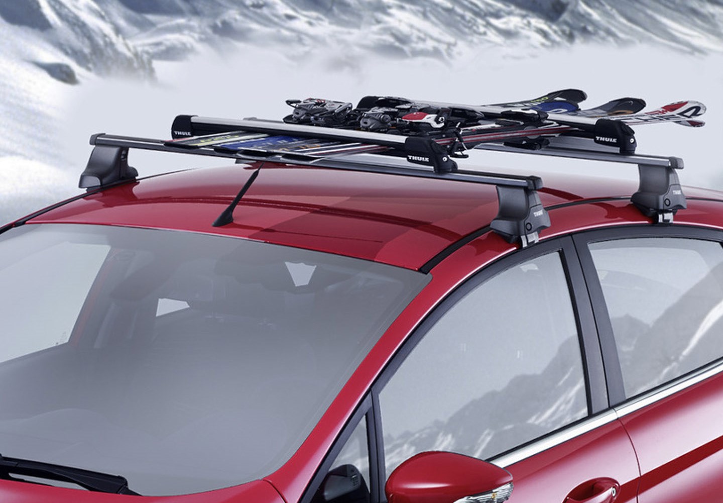 Portaesquís y snowboard para coches universales: prácticos y seguros