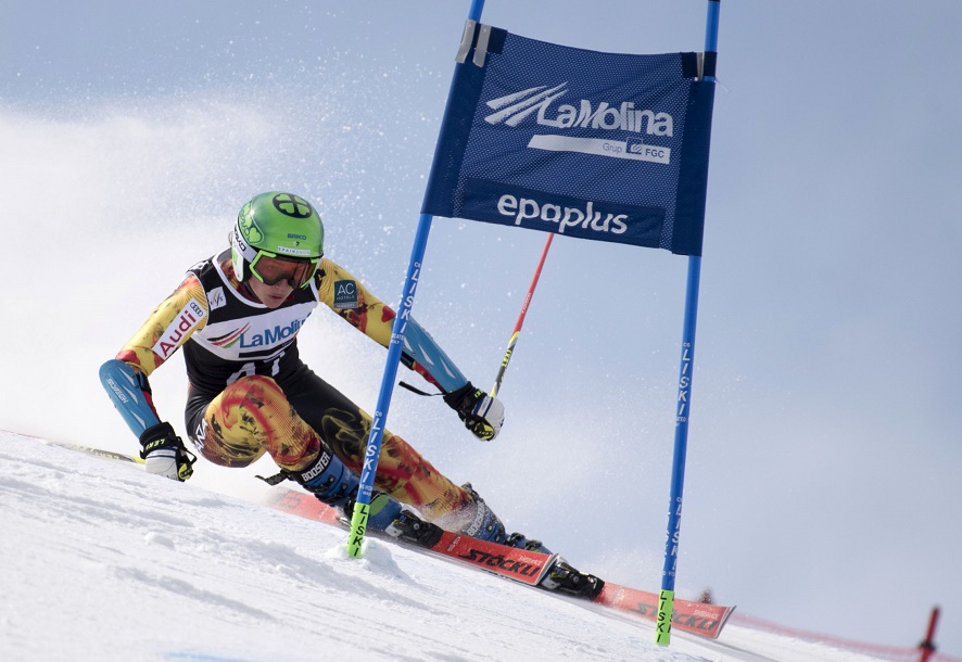 Cinco esquiadoras de la RFEDI participan en la Copa de Europa que se celebra en La Molina