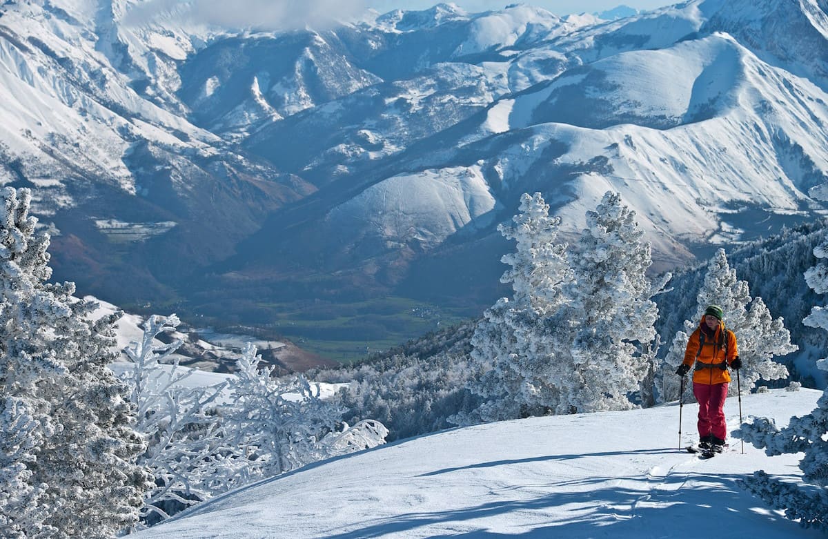 5 motivos para esquiar en el Pirineo Atlántico este mes de diciembre