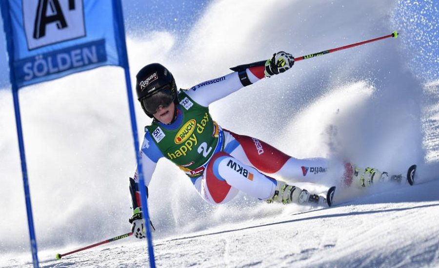 Lara Gut arrasa en el Gigante inaugural de Sölden