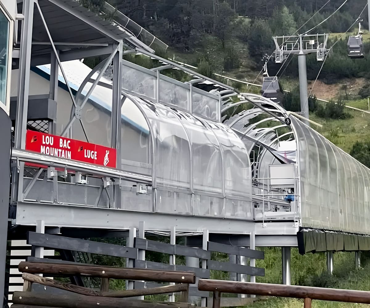 La estación de Les Angles afectada por granizo del tamaño de pelotas de golf